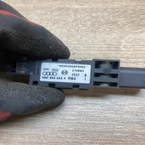 4B0959643E   Airbag deployment crash/impact sensor Audi A6 S6 C5 4B