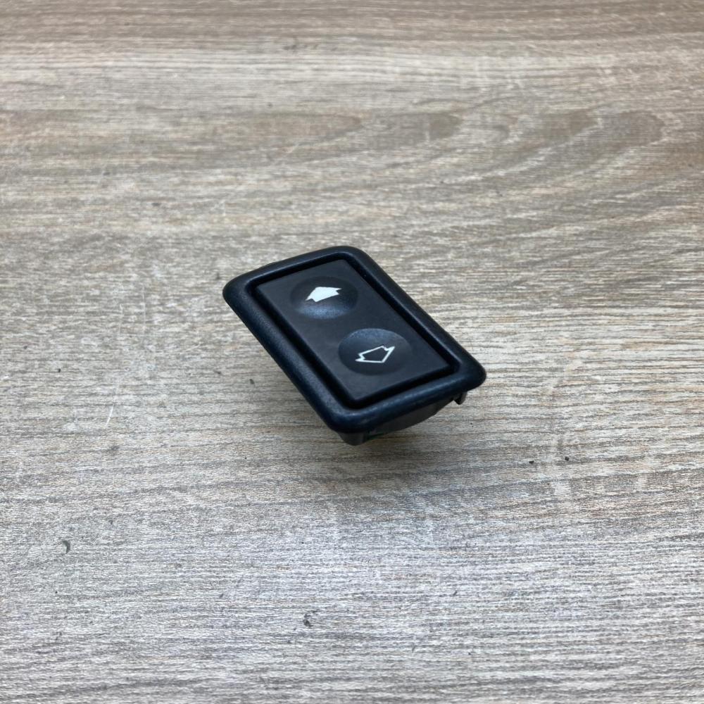 8365300 1387997  Electric window control switch BMW 3 E36