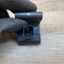 6911003   Airbag deployment crash/impact sensor BMW 1 E81 E87