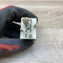 893941535   Headlight level height control switch Audi 80 90 S2 B4