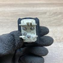 1387916 1387997  Electric window control switch BMW 3 E36