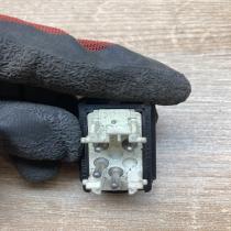 1387916 1387997  Electric window control switch BMW 3 E36