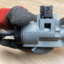 SL 33   Ignition lock Mazda Premacy