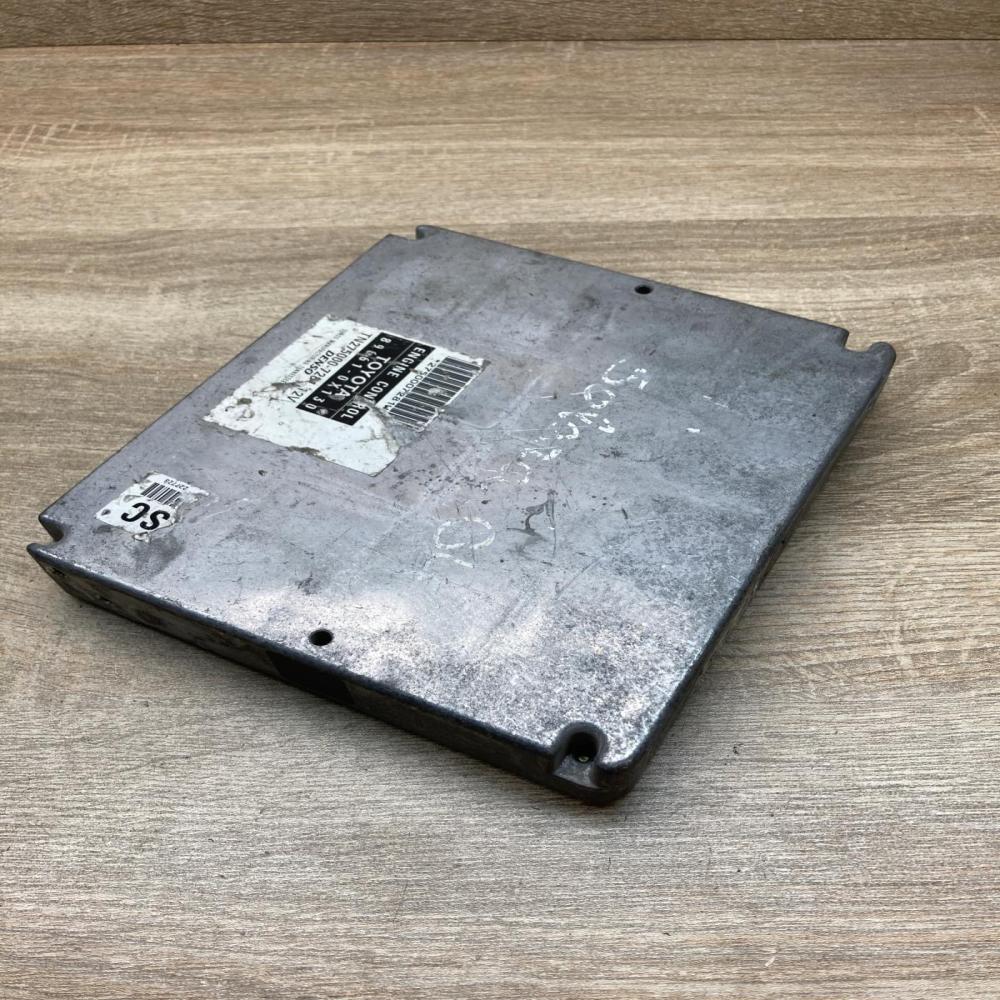 89661 0X130 TN275000 7281  Engine control unit/module ECU Toyota Solara