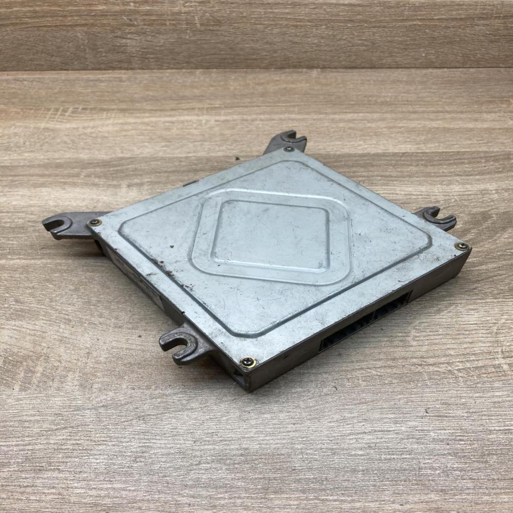 37700 P01 G01   Engine control unit/module ECU Honda Civic