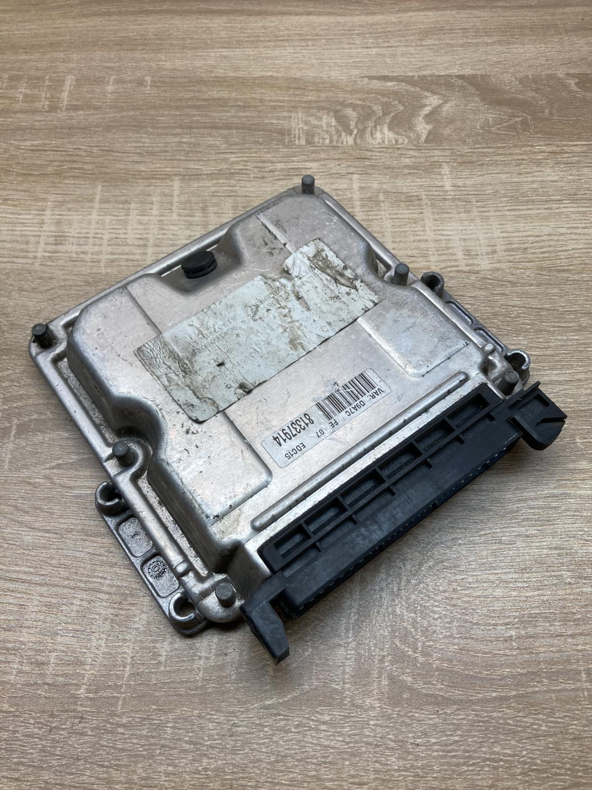 9641608080 0281010363  Engine control unit/module ECU Peugeot 406