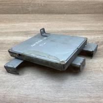 B3D1 18 881C MECS J102 B3D1 Engine control unit/module ECU Mazda 121