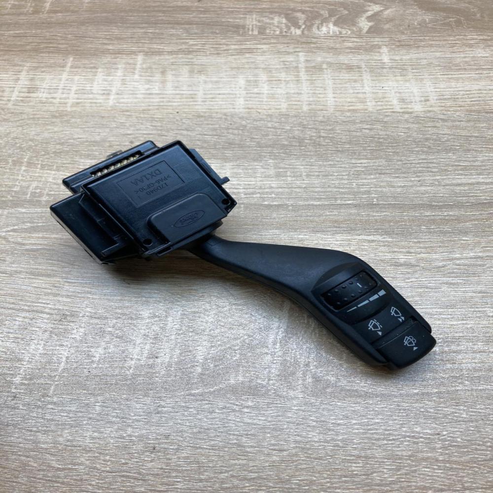 4M5T 17A553 BD   Wiper control stalk Ford Focus