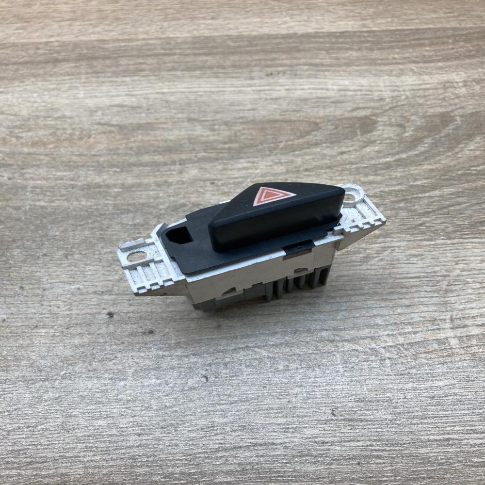98AG 13A350 AE 98AG13A350AE  Hazard light switch Ford Focus