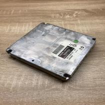 89666 02110 MB175800 5221  Engine control unit/module ECU Toyota Avensis T250