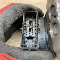 7F08 3166 0244 X5F083  ABS Pump Nissan Qashqai