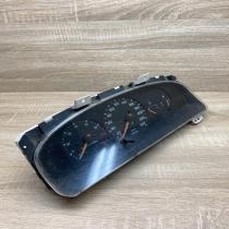 PLH57 GA5R  Speedometer (instrument cluster) Mazda MX-6