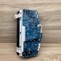 PLH57 GA5R  Speedometer (instrument cluster) Mazda MX-6