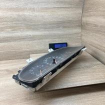 PLH57 GA5R  Speedometer (instrument cluster) Mazda MX-6