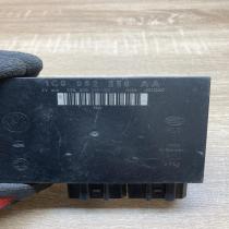 1C0962258AA 5ZA008215  Comfort/convenience module Skoda Octavia Mk2 (1Z)