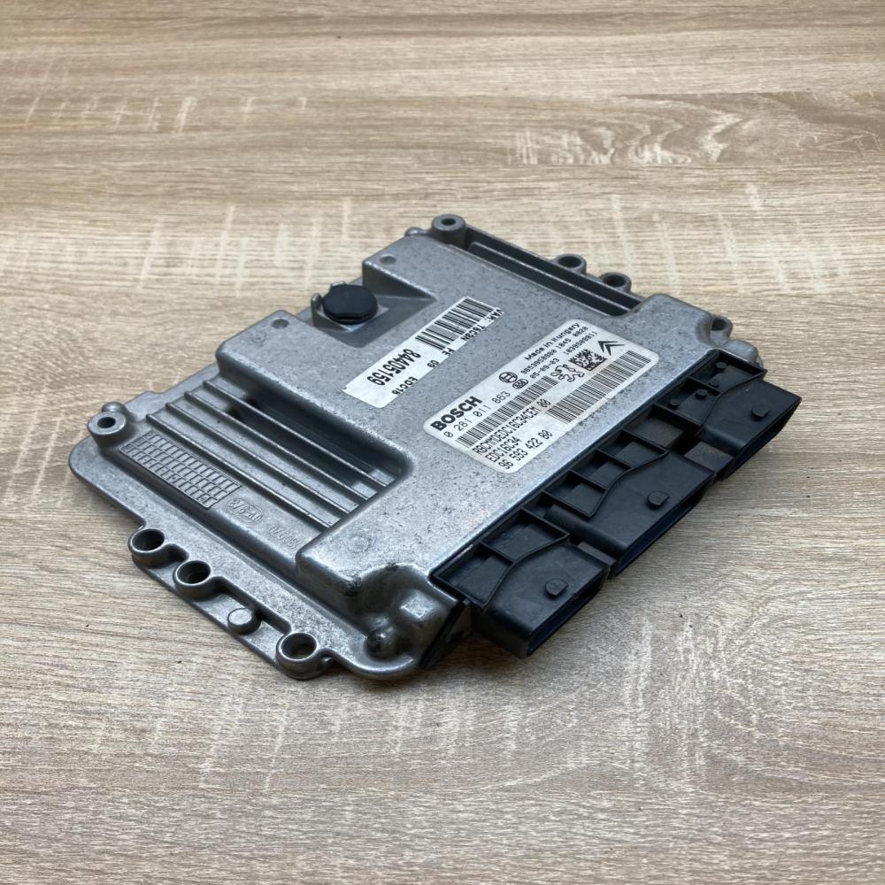 9659342280 0281011863  Engine control unit/module ECU Peugeot 307