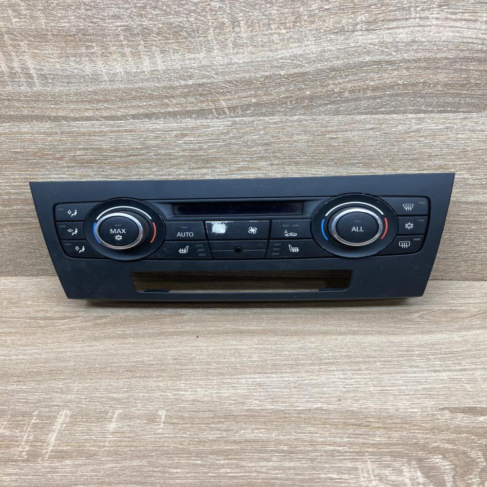 9242411 060501  Climate control unit BMW 3 E92 E93