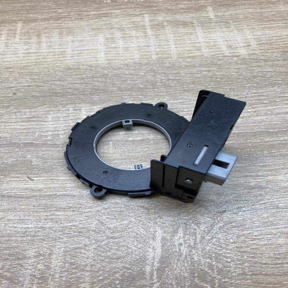 37440 71L00 581 0X15  Steering wheel angle sensor Suzuki Swift