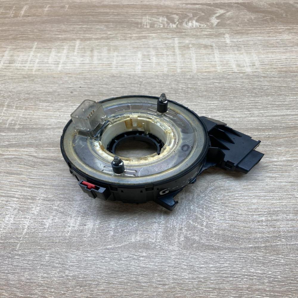 1K0959653C   Airbag slip ring squib (SRS ring) Volkswagen Golf V