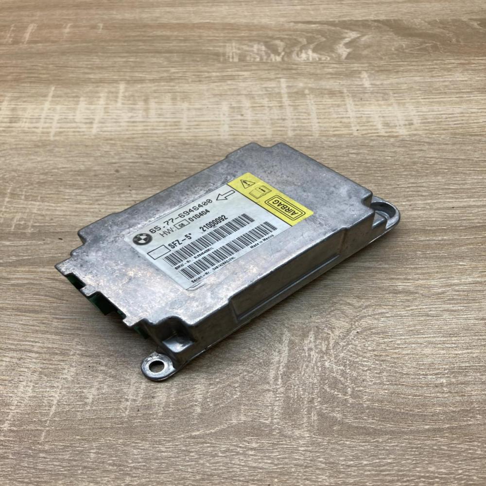 6946400 010404  Airbag control unit/module BMW 5 E60 E61