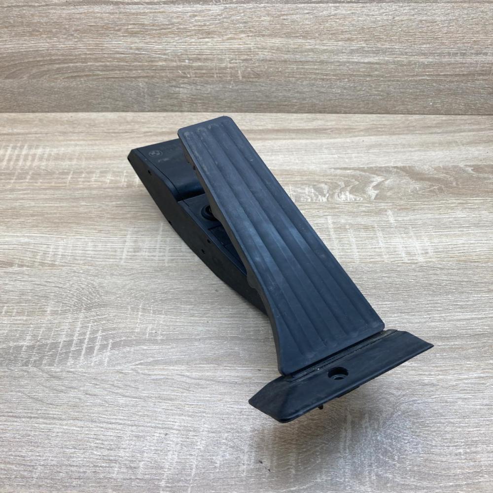6766931 259160  Accelerator throttle pedal BMW 1 E81 E87