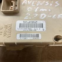 82641 05030 A 905771  Fuse module Toyota Avensis T250