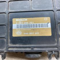 1H0907311 0261200701  Engine control unit/module ECU Volkswagen Golf III