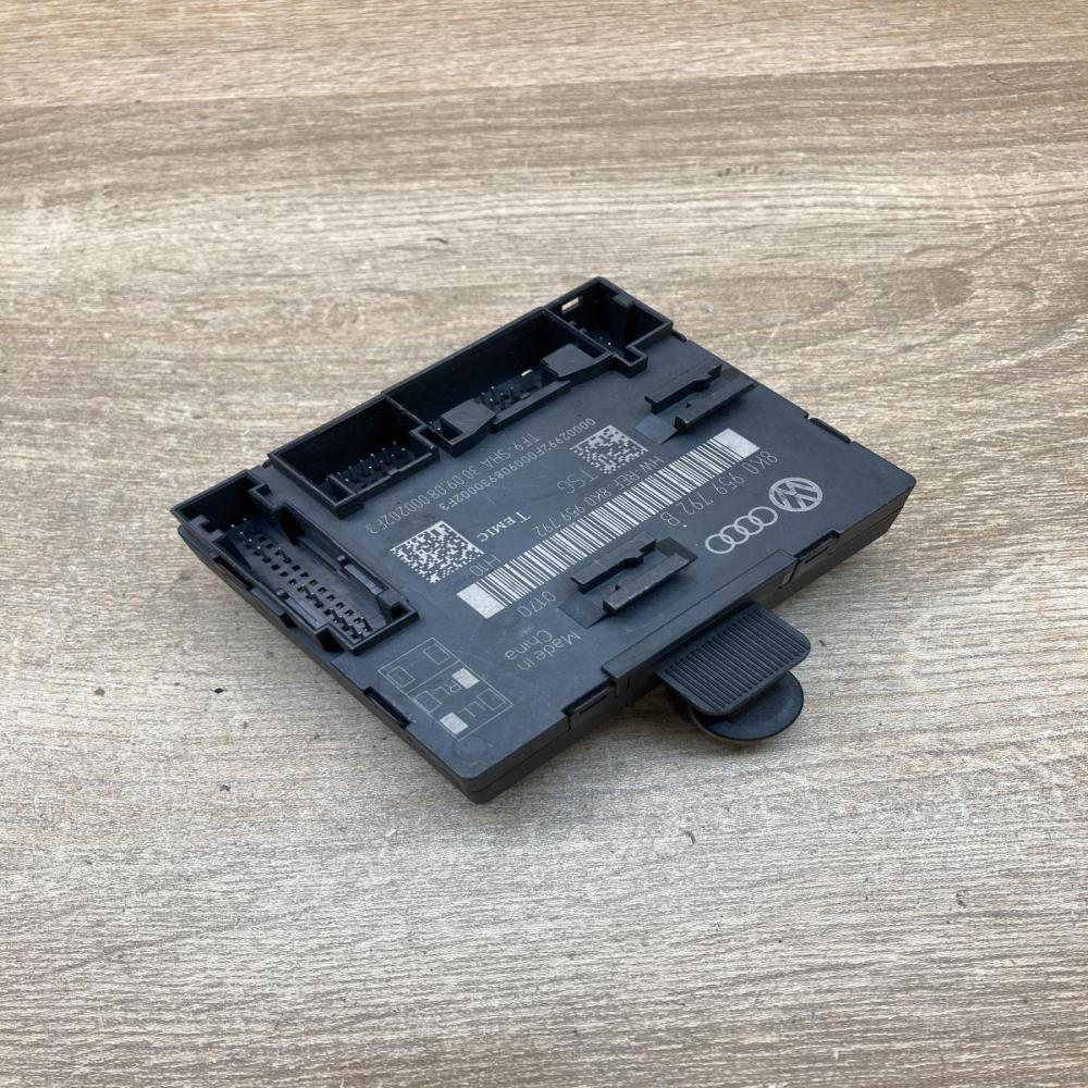 8K0959792B 8K0959792  Door control unit/module Audi A4 S4 B8 8K