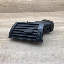 8361897   Dashboard side air vent grill/cover trim BMW 3 E46
