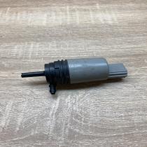 6934159 235576  Windscreen/windshield washer pump BMW 5 E60 E61