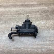 MB W124 Central motor   Central locking motor Mercedes-Benz E W124