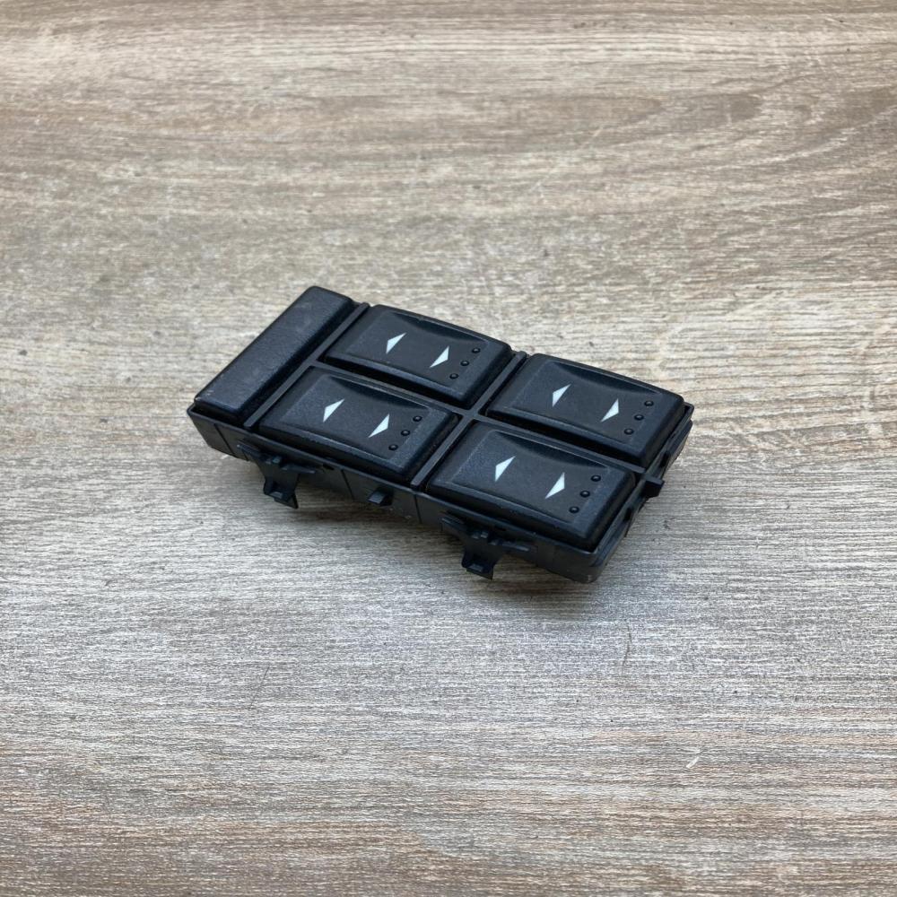 3S7T14A132BA 3S7T 14A132 BA  Electric window control switch Ford Mondeo Mk III