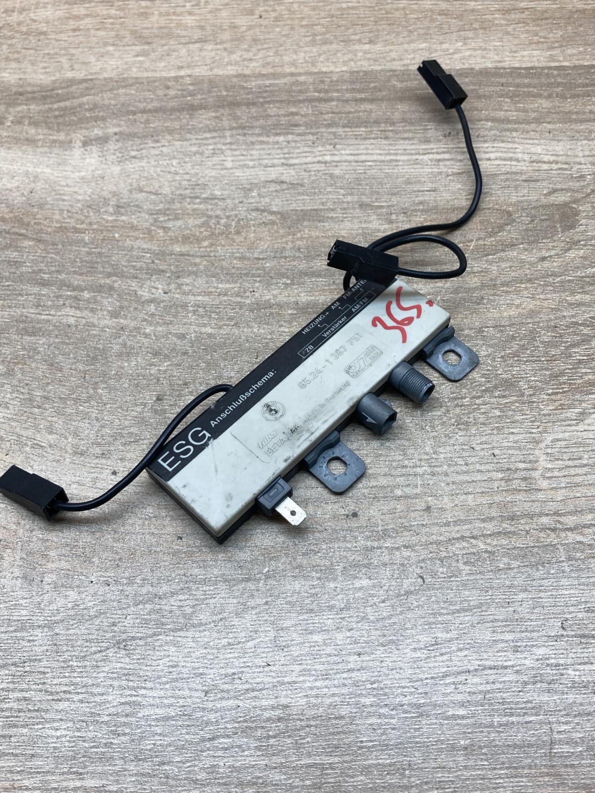 1387751   Aerial antenna amplifier BMW 3 E36
