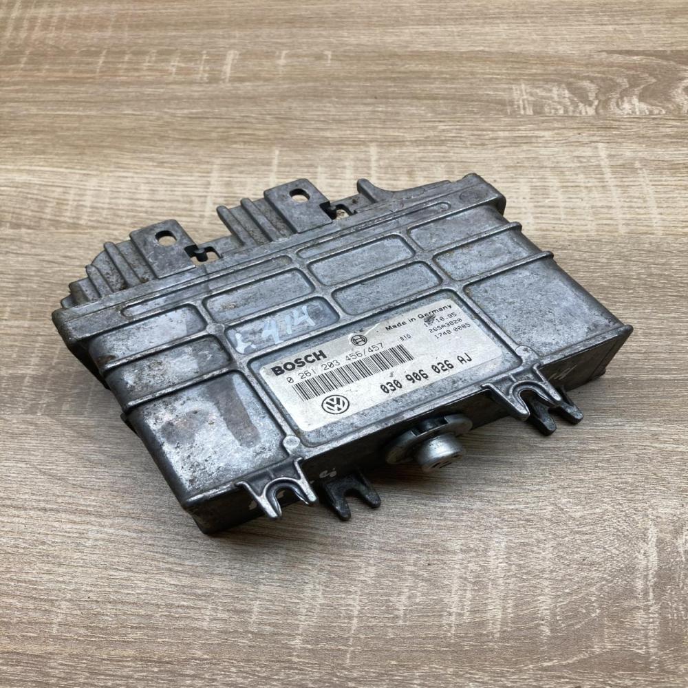 030906026AJ 0261203456  Engine control unit/module ECU Volkswagen Polo III 6N 6N