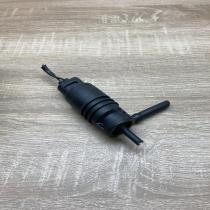 6931910 BN15  Windscreen/windshield washer pump BMW 5 E60 E61